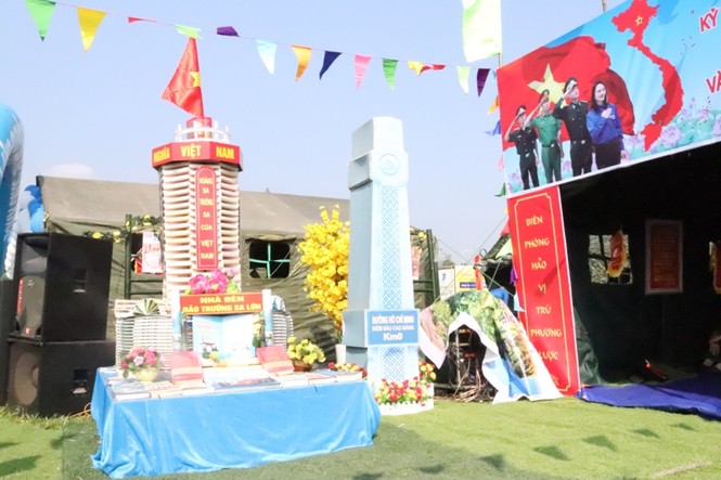 Sôi nổi hội trại Xuân biên giới của tuổi trẻ Cao Bằng - ảnh 4