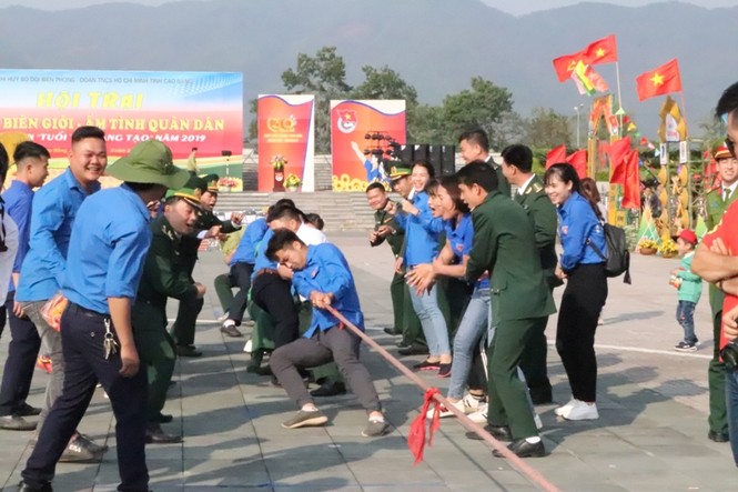 Sôi nổi hội trại Xuân biên giới của tuổi trẻ Cao Bằng - ảnh 6