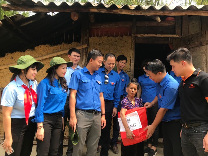 Nhiều việc làm ý nghĩa của tuổi trẻ Thủ đô tại Điện Biên - ảnh 4