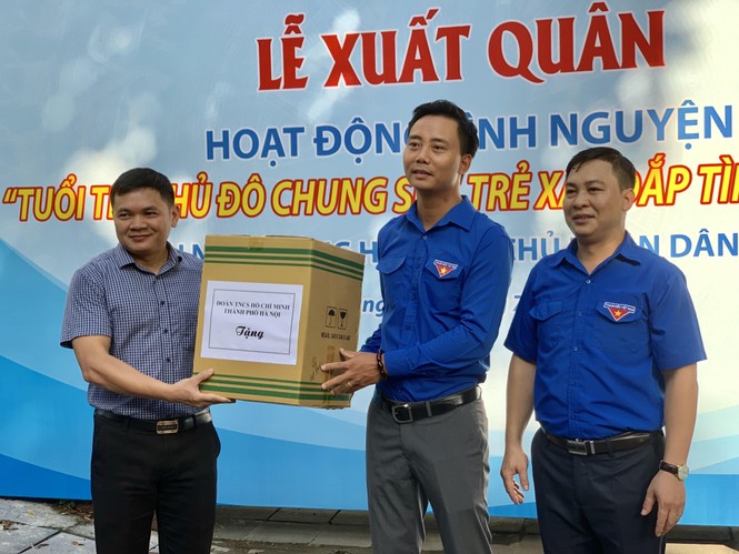 Khám bệnh, phát thuốc miễn phí cho 1.000 người dân nước bạn Lào - ảnh 4