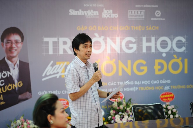 Giải đáp mọi thắc mắc về hướng nghiệp từ sách 'Trường học hay trường đời' - ảnh 4