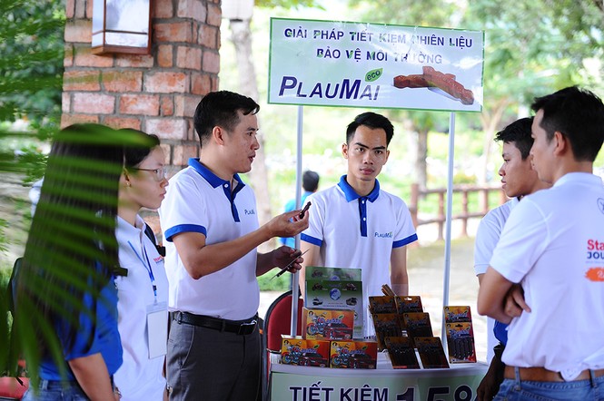 Hơn 100 bạn trẻ bắt đầu hành trình khởi nghiệp qua 9 tỉnh, thành - ảnh 1