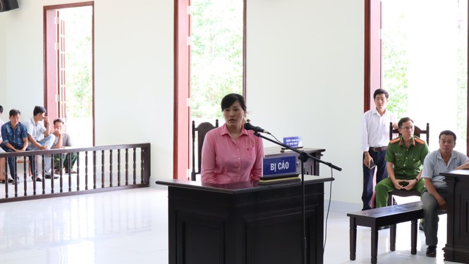 Lãnh 14 năm tù vì đầu độc chồng bằng canh khổ qua lá ngón - ảnh 1