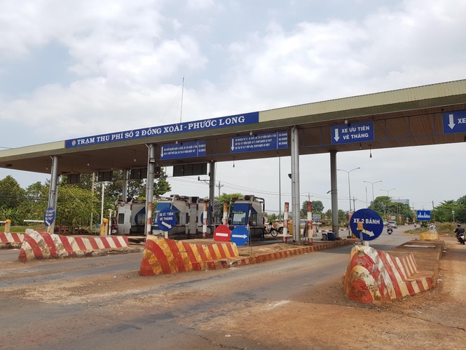 Tài xế phản đối trạm thu phí - ảnh 1