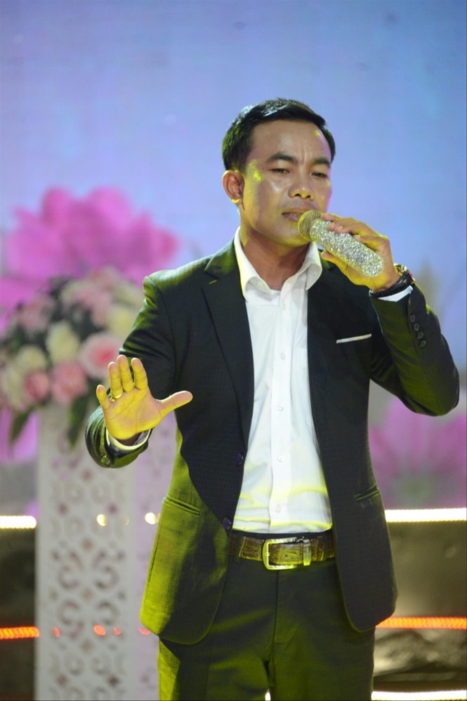 Chàng kỹ sư xây dựng người Chăm hát Bolero khiến triệu người mê - ảnh 1