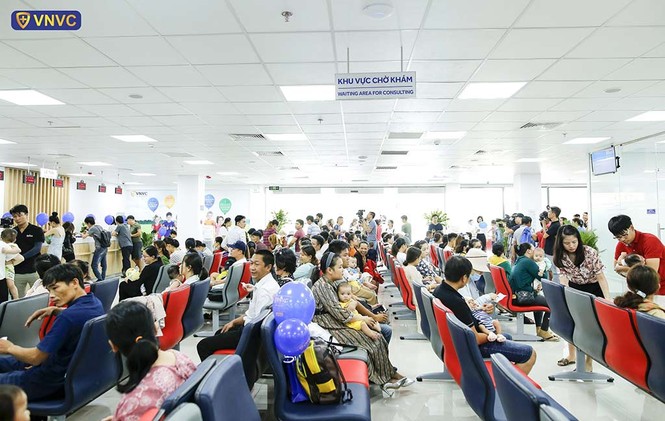 Giải 'cơn khát vắc xin' cho người dân xứ Thanh - ảnh 2