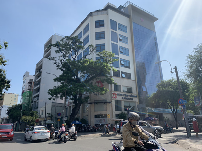 Bệnh nhân tử vong sau căng da mặt do sốc phản vệ - ảnh 1