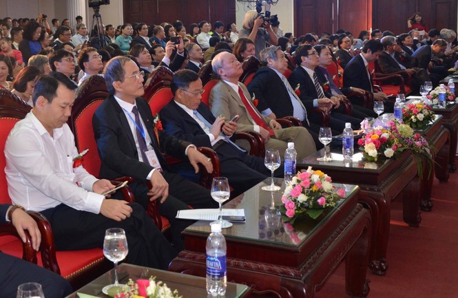 Khoa Luật ĐHQG Hà Nội nhận Huân chương Lao động hạng Nhì - ảnh 2