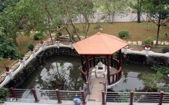 Cận cảnh tư dinh cựu Giám đốc Bệnh viện Hoà Bình vừa bị khởi tố - ảnh 5