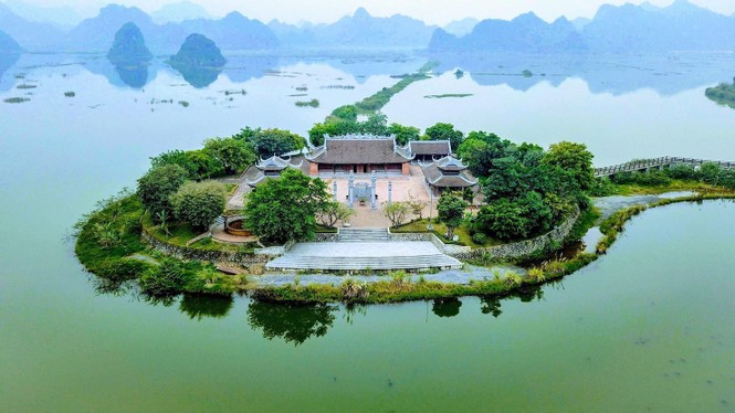 Chùa Tam Chúc, bồng lai tiên cảnh giữa trần gian - ảnh 7
