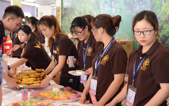 Cận cảnh khu bếp có 800 tình nguyện viên phục vụ Đại lễ Vesak 2019 - ảnh 7