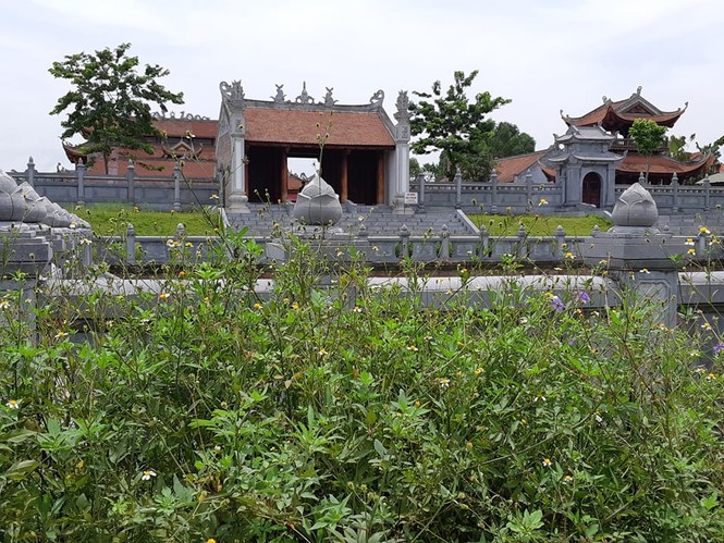Văn Miếu Vĩnh Phúc thành đại công trường sửa chữa sau 2 năm sử dụng - ảnh 5