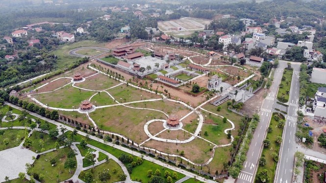 Văn Miếu Vĩnh Phúc thành đại công trường sửa chữa sau 2 năm sử dụng - ảnh 1
