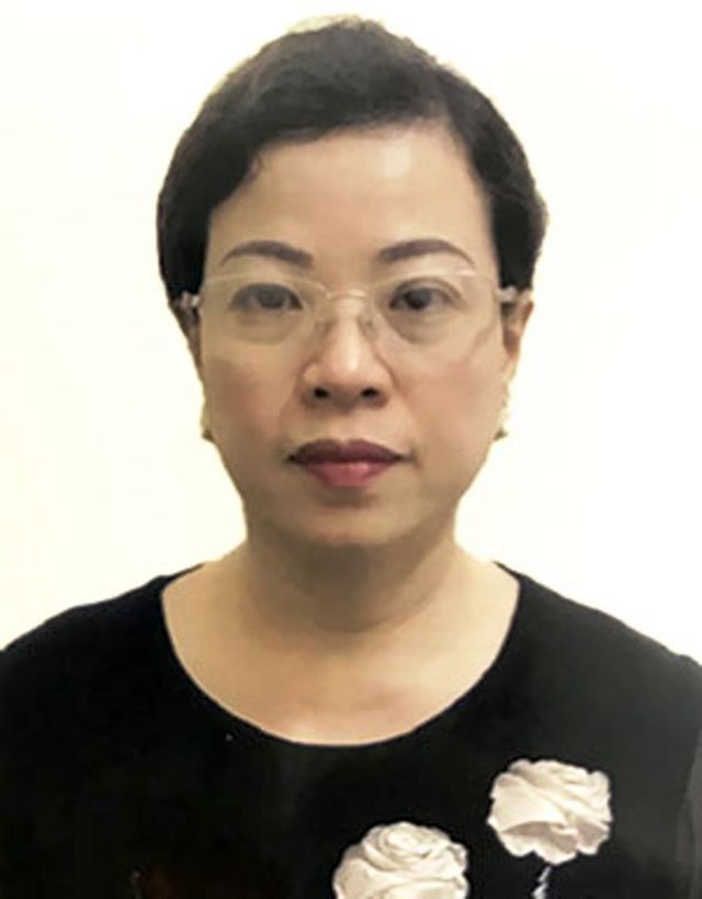 Phó ban quản lý khu công nghiệp bị đề nghị kỷ luật vì... vợ - ảnh 1