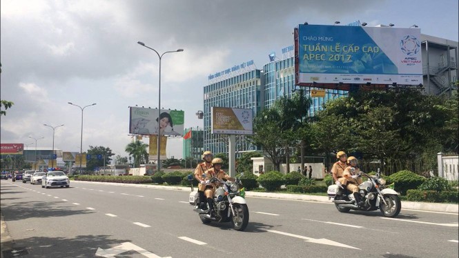 Đoàn xe hộ tống Tổng thống Donal Trump dự Apec tại Đà Nẵng năm 2017 - ảnh 2