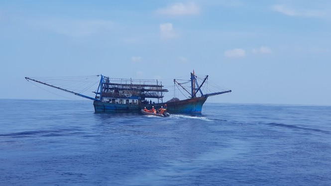Gặp nạn khi hành nghề, ngư dân mất máu bất tỉnh giữa biển - ảnh 1