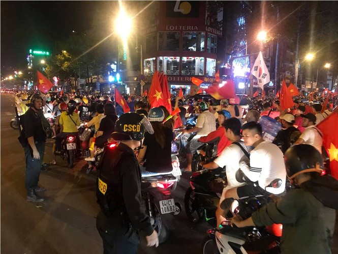Chung kết AFF Cup: TPHCM hạn chế phương tiện vào nội đô - ảnh 1