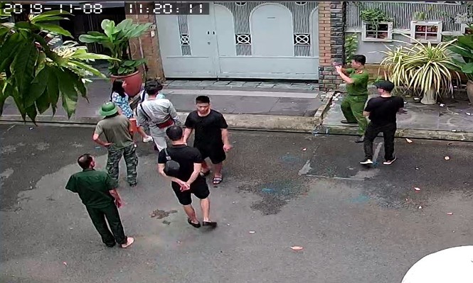 Đóng cửa công ty vì bị nhóm người ‘khủng bố’ đòi nợ - ảnh 3