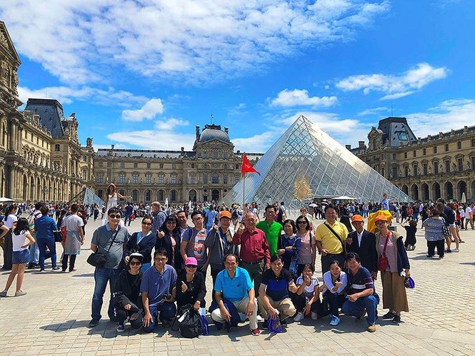 Nghỉ lễ dài ngày, tour nước ngoài giảm giá để 'kích cầu' - ảnh 1