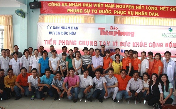 Tiền Phong chung tay chia sẻ khó khăn cùng bà con nghèo - ảnh 7