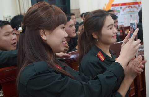 Bí thư thứ nhất T.Ư Đoàn chúc Tết Bộ Tư lệnh CSCĐ - ảnh 5