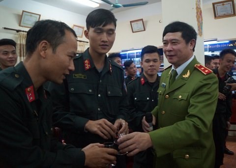 Cảnh sát cơ động tung gần 14 nghìn cán bộ, chiến sĩ trực Tết - ảnh 1