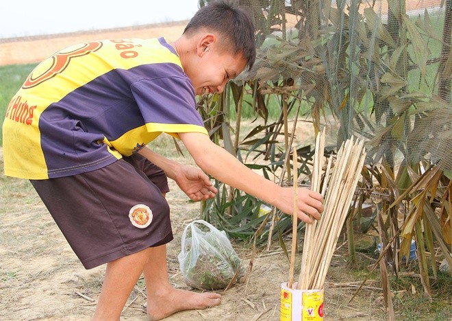 Mục kích 'trận địa' vây bắt chim én - ảnh 6