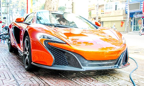 Chi tiết siêu xe McLaren 650S mui trần của đại gia Sài Gòn - ảnh 2