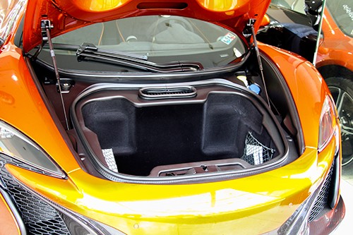 Chi tiết siêu xe McLaren 650S mui trần của đại gia Sài Gòn - ảnh 5