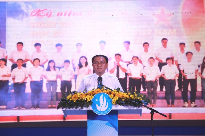 TPHCM vinh danh 83 thủ khoa các trường đại học, cao đẳng - ảnh 3