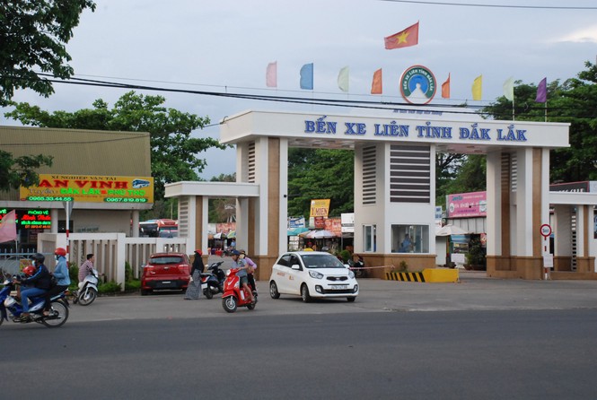 Đắk Lắk: Cho đi nhờ ô tô rồi chiếm đoạt tài sản - ảnh 1