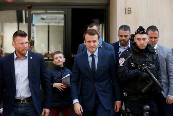 Tổng thống Pháp kêu gọi người dân ủng hộ ứng viên Macron - ảnh 2