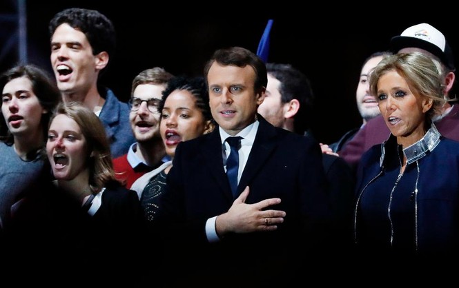 Ông Macron nói gì khi đi vào lịch sử nước Pháp? - ảnh 3