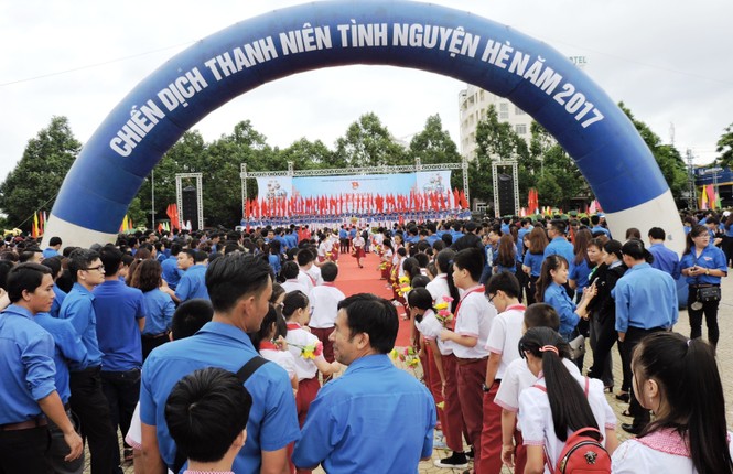 Ra quân Chiến dịch Thanh niên tình nguyện hè năm 2017 - ảnh 4