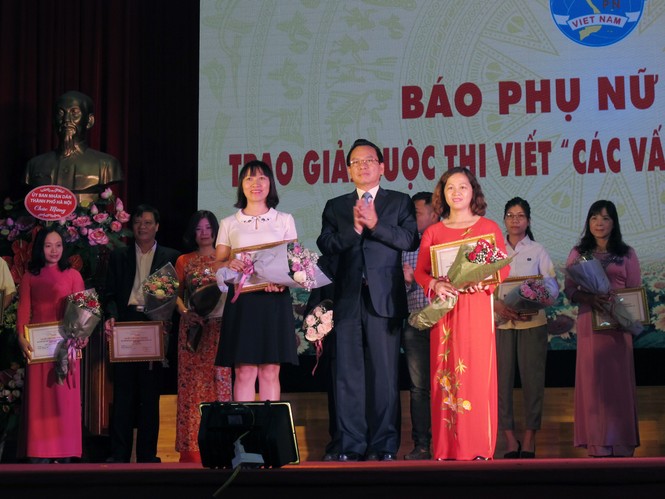 Phụ nữ Thủ đô thi viết về các vấn đề gia đình hiện đại - ảnh 2