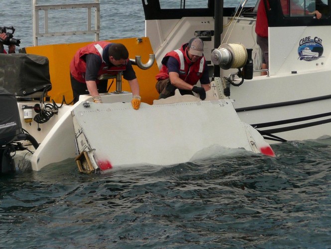 Kì án MH370: Người tìm thấy mảnh vỡ máy bay bị dọa giết? - ảnh 3