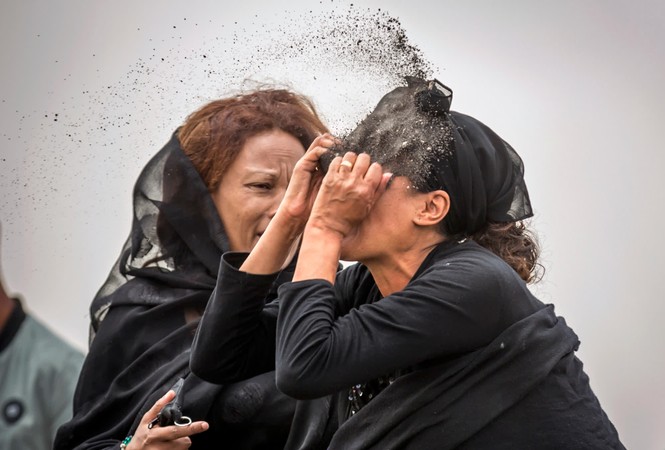 ảnh thời sự ấn tượng năm 2019 thế giới - ảnh 4