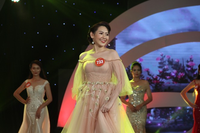 45 thí sinh Hoa khôi Sinh viên tỏa sáng trong trang phục dạ hội - ảnh 6