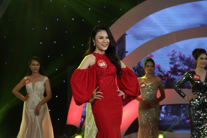 45 thí sinh Hoa khôi Sinh viên tỏa sáng trong trang phục dạ hội - ảnh 10