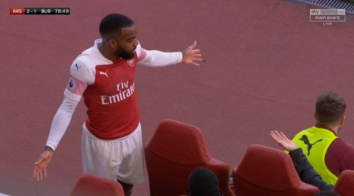 HLV Arsenal 'tha thứ' cho ngôi sao Alexandre Lacazette - ảnh 3
