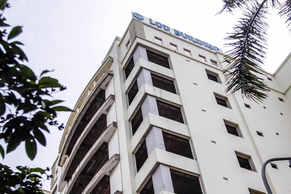 Dự án bỏ hoang, xuống cấp ngay trên