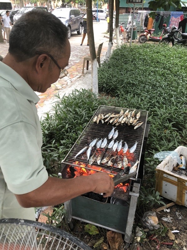 Hàng vạn người đổ về Cửa Lò tránh nóng - ảnh 6