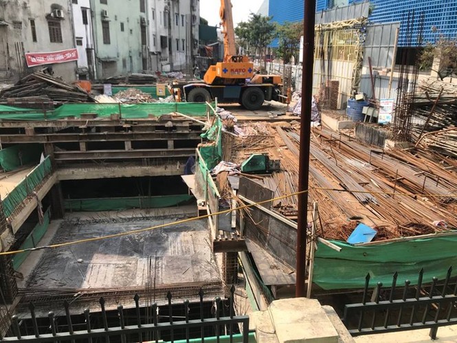 Quận trung tâm Hà Nội bùng phát nhà sai phép kiểu mới - ảnh 4