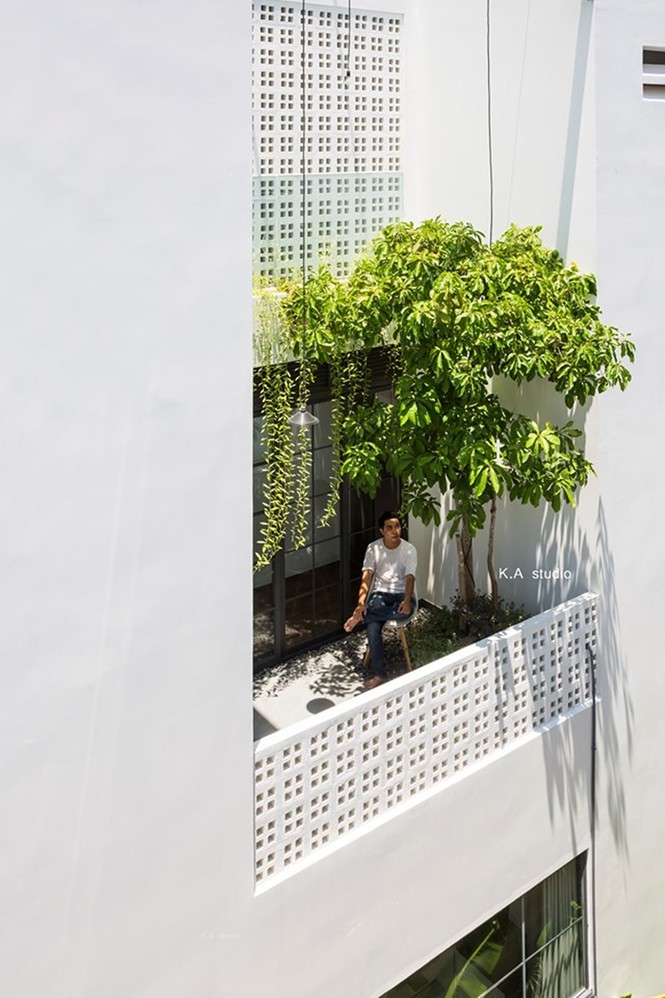 Ngôi nhà phố ở Nha Trang thiết kế phá cách đẹp ngỡ ngàng - ảnh 2
