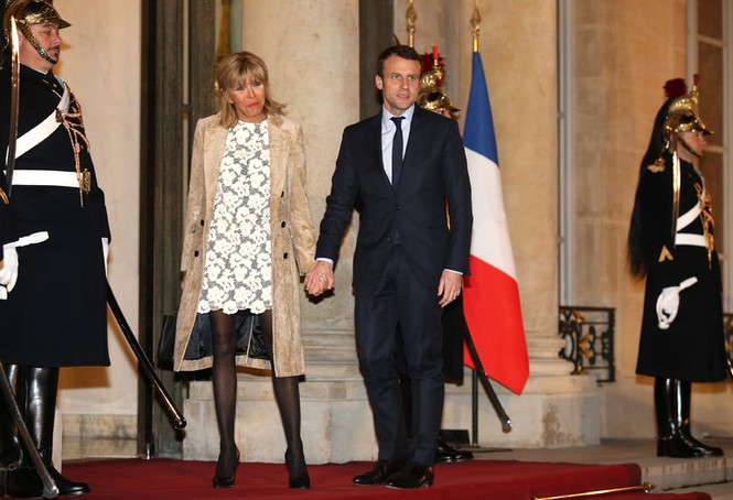 Chuyện tình kỳ lạ của ứng viên Tổng thống Pháp Macron - ảnh 4