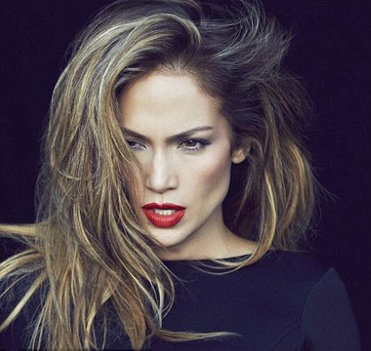 Jennifer Lopez khoe đường cong nóng bỏng - ảnh 8
