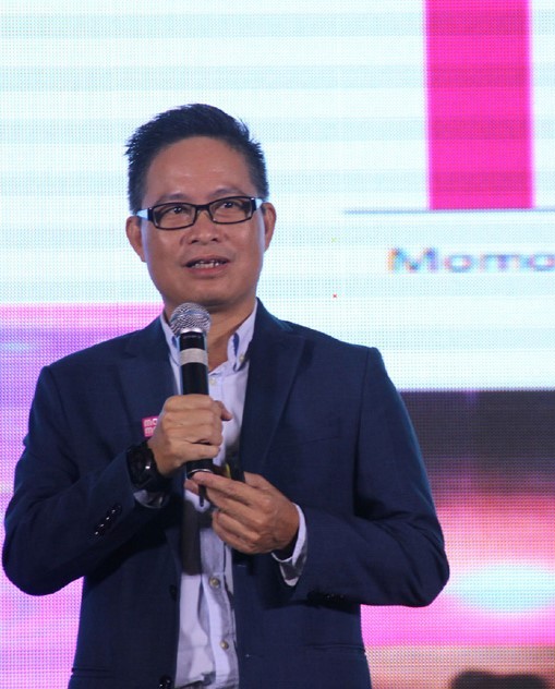 Ngoài bắt chước, bạn trẻ cần