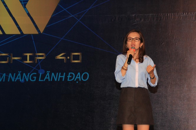 Nguyễn Thị Thùy Vy đoạt ngôi quán quân cuộc thi