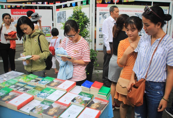 “Học tập Bác giúp chúng ta ngày hôm nay hơn hôm qua, ngày mai hơn hôm nay” - ảnh 2