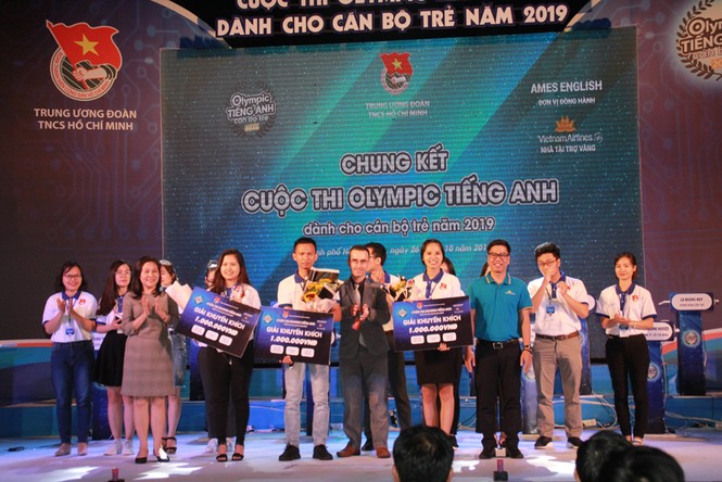 Nguyễn Hà Linh đoạt giải nhất cuộc thi Olympic tiếng Anh cho cán bộ trẻ năm 2019 - ảnh 11